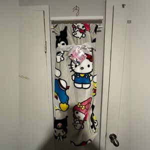Hello Kitty and Friends Throw Blanket